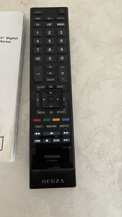 Телевизор  Toshiba, большая диагональ