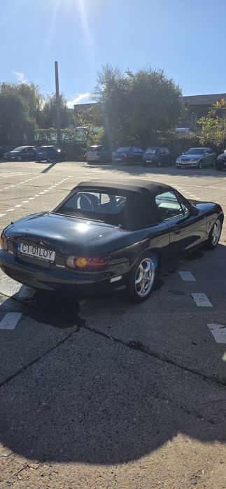 DE VANZARE! Legendara MIATA! Mazda Mx-5 (1999) Ediția Nardi Torino
Leg
