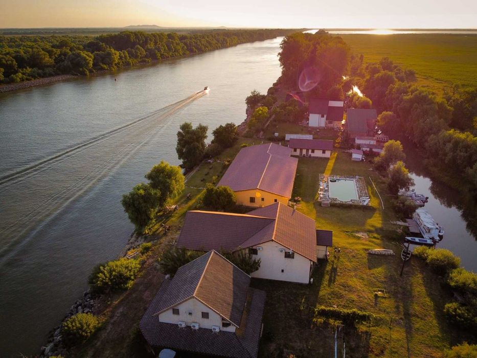 administrare / inchiriere pensiune