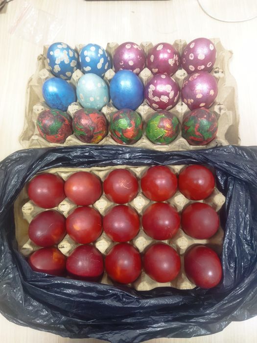 Покраска яиц на праздники