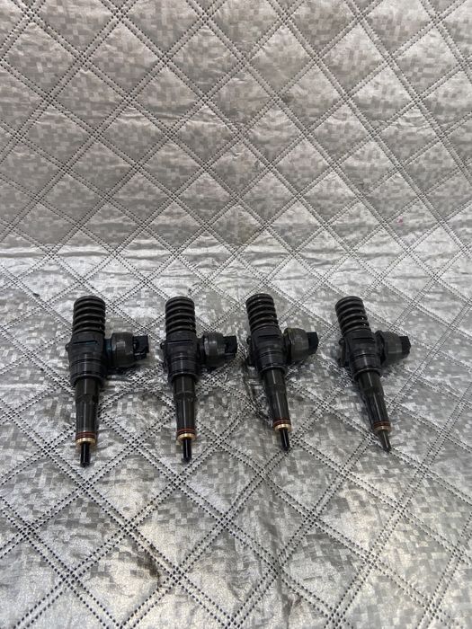 injector cod 038130073 BN CS vw skoda audi seat motor 1.9 BLS