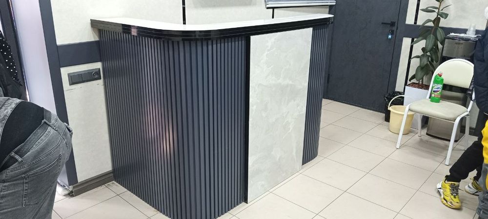 Изготовление офисной и торговой мебели в рассрочку