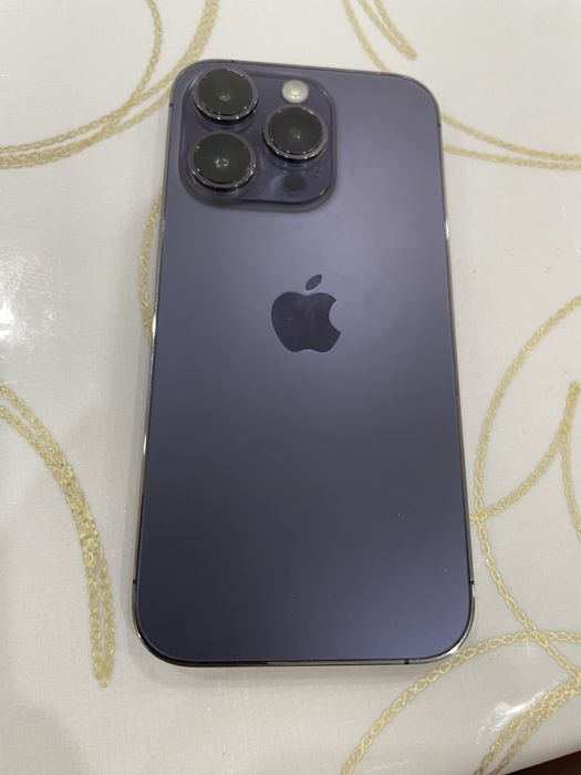 Продам Iphone 14 pro