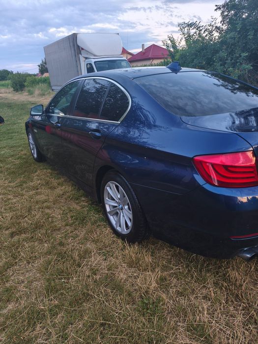 BMW 5 Series 2011 — imagine 4