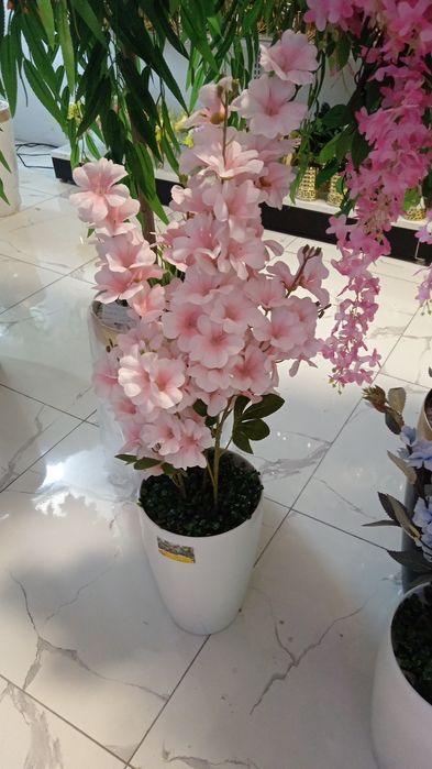 Sun'iy gullar va daraxtlar olami