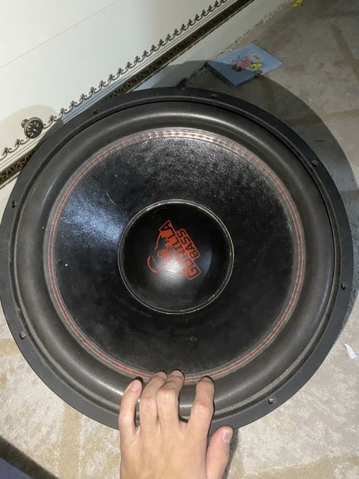 Сабвуфер Gorilla Bass