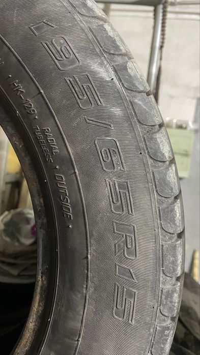 Продам 2 шины 195/65/15