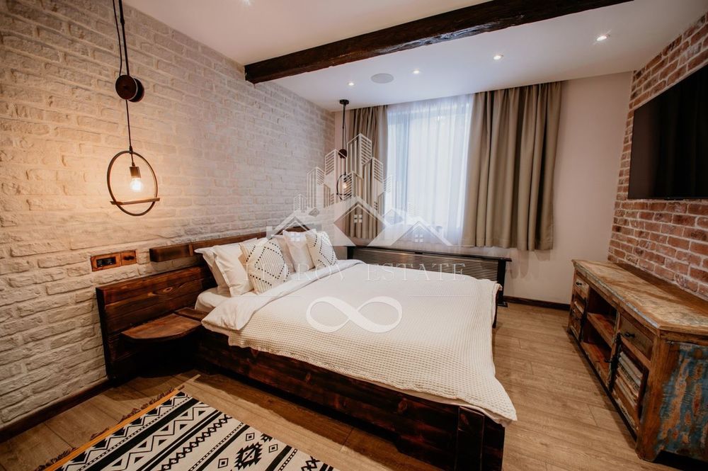 Продава се Тристаен апартамент в Велинград - 180 кв.м за 1084 €/кв.м - Снимка #5