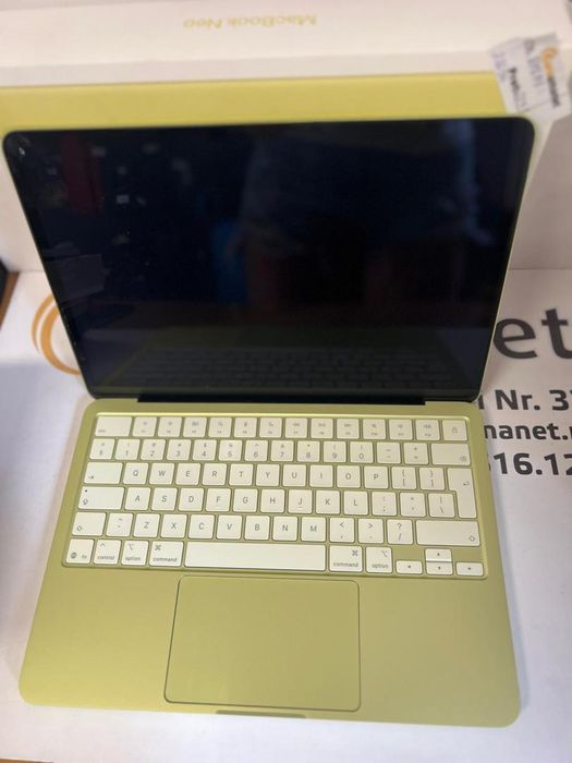 Laptop Apple MacBook Neo, 13", Apple A18 Pro, 8GB RAM, 256GB SSD, -T-