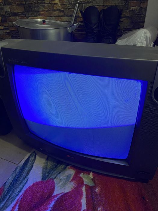 Телевизор стары 10к