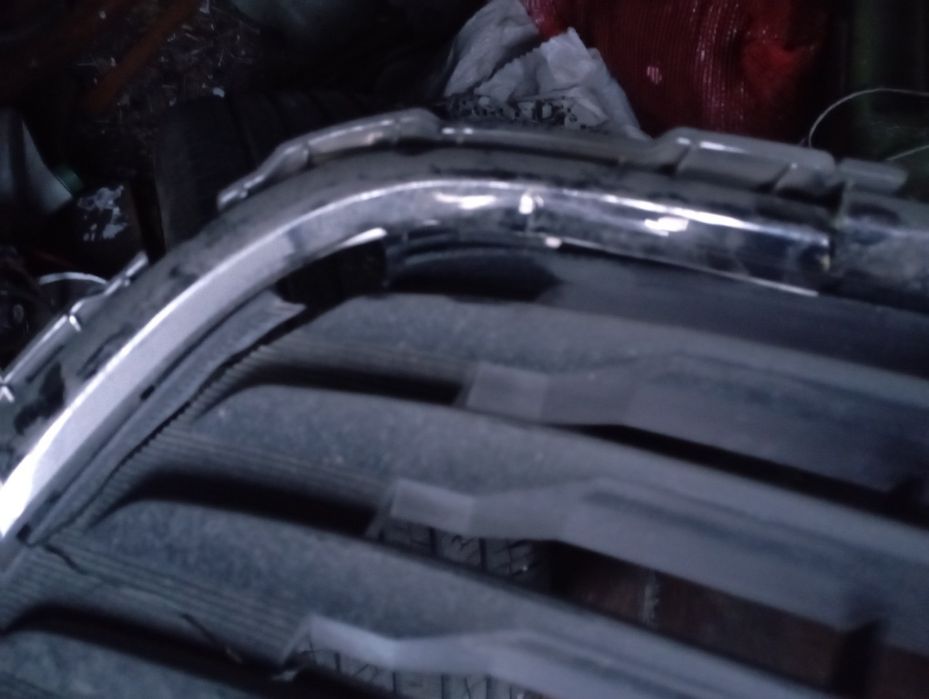 Продам решетку радиатора Равон Р4