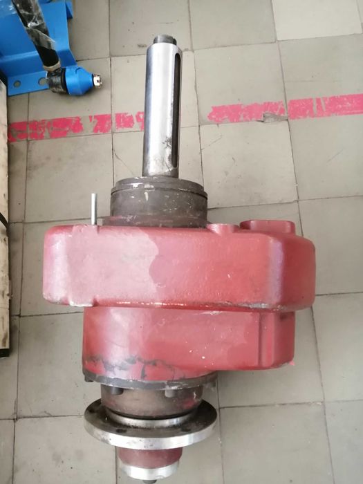 Редуктор на комбайн