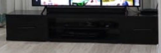 Продаётся тумба подставка под телевизор в отличном состоянии и цена.