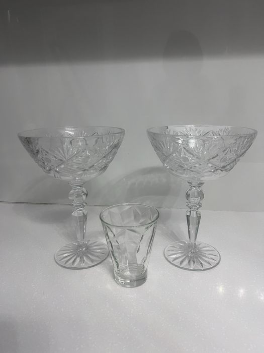 Хрустальная фруктовница