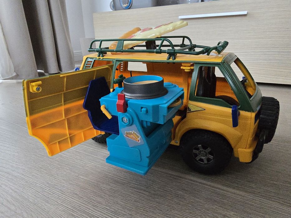 Masinita Pizzafire VAN cu 4 testoase ninja