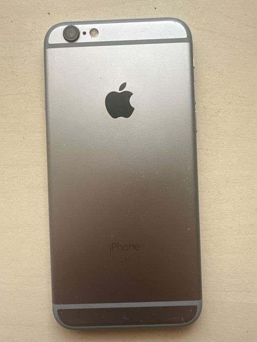 Продавам iphone 6s