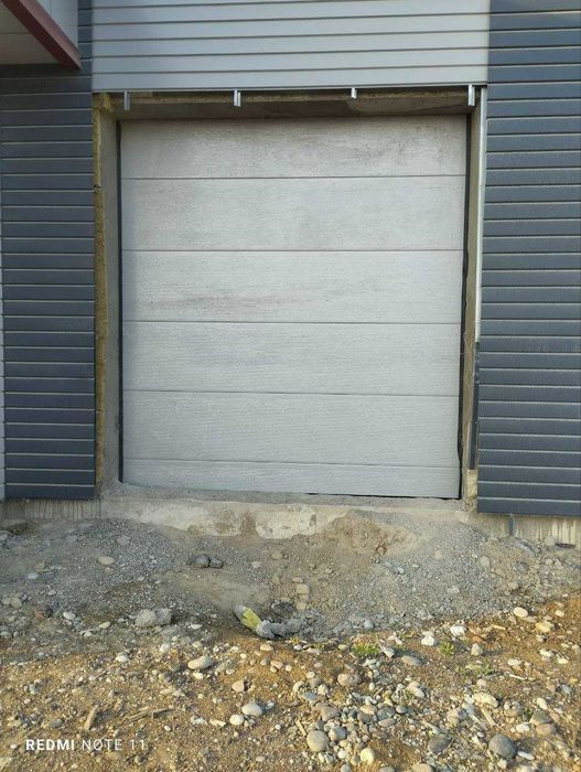 Секционные ворота Хайтек.Avtovorota.140