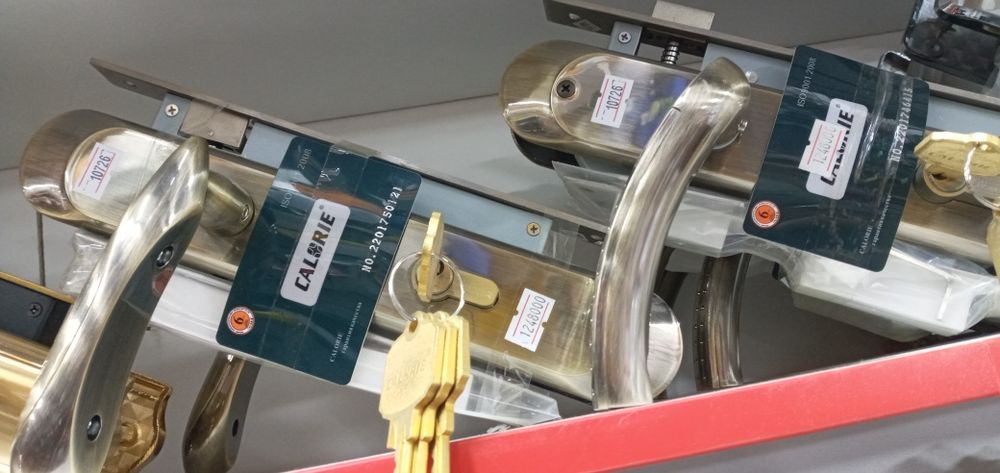 Двери металические