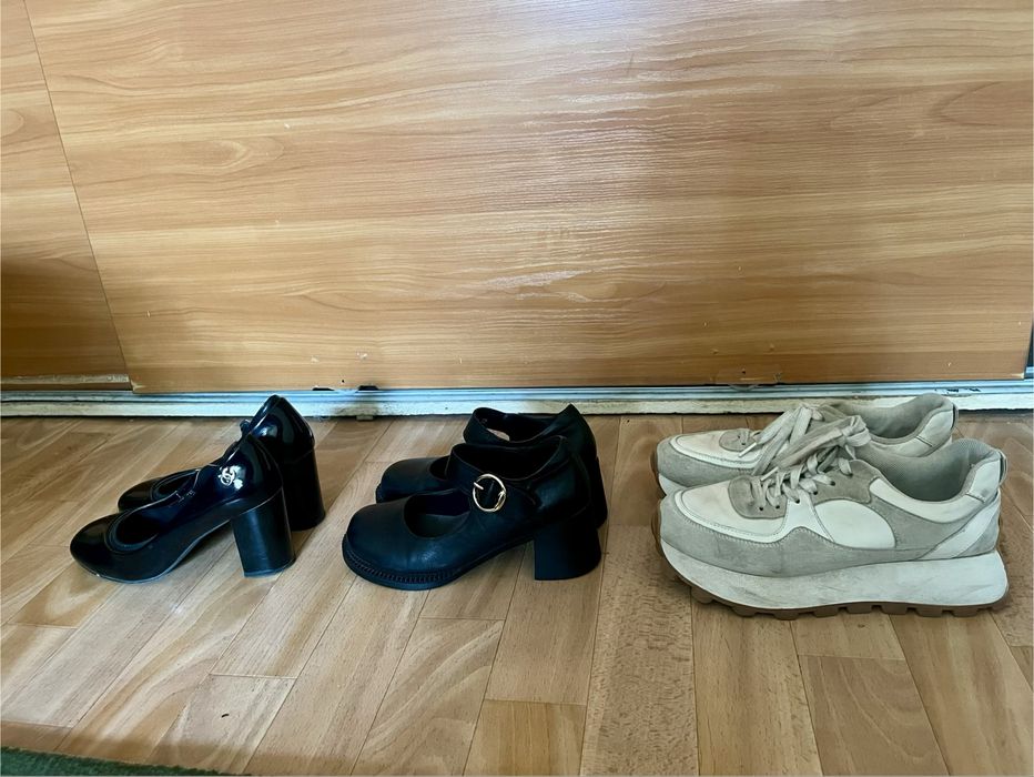 Женская обувь б/у.