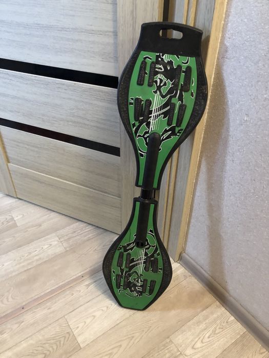 Продам скейт