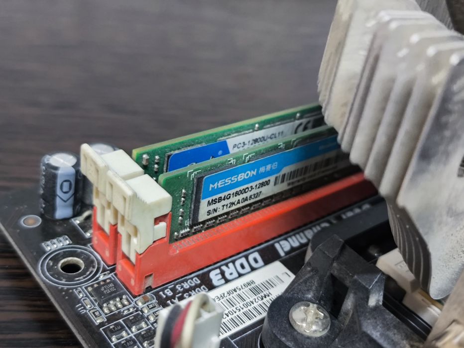 Biostar A75+AMD A6 3650+8Gb