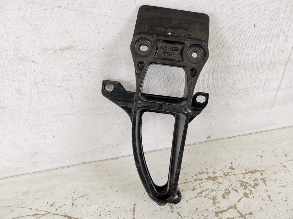 Лява задна странична подложка / Lqva zadna strannichna podlozhka Land