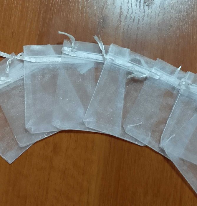 Бродирани мартеници