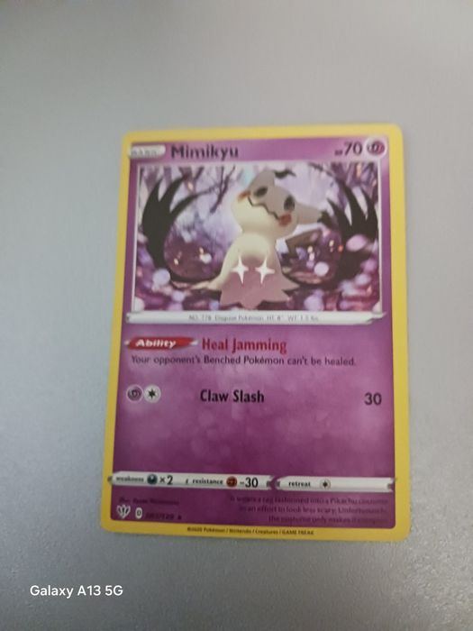 Pokémon карти оригинални