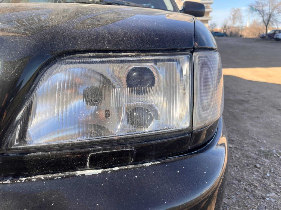 две фары на ауди а6с4 с установленным билед модулем