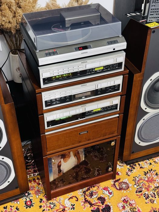 Linie audio REVOX cu rack original,boxe REVOX SYMBOL B, B77,B291,B226