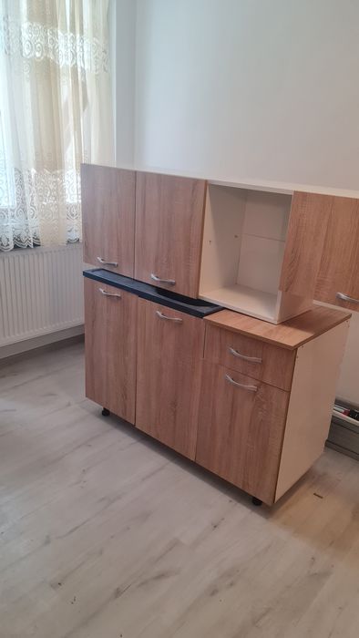 Mobila de bucătărie