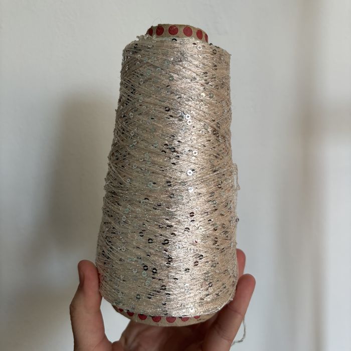 Продам пряжу с пайетками