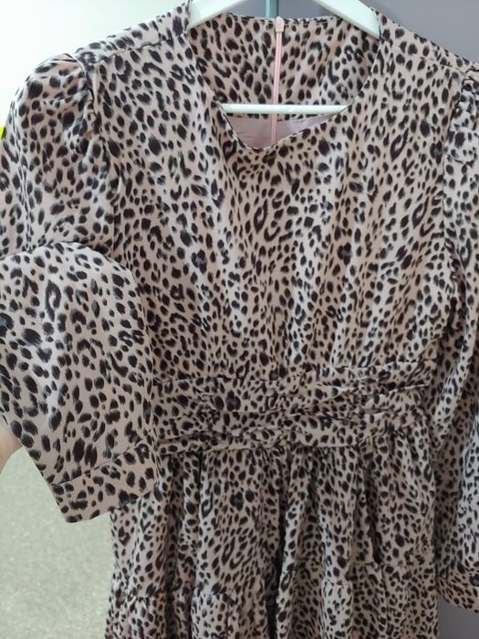 Продам новое платье на худенькую девушку