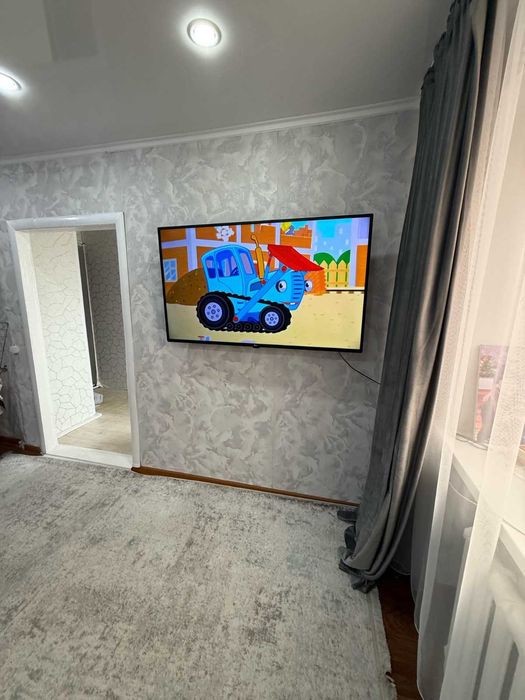 комната-1-комн.квартира 29 кв.м с санузлом, душем и кухней, с ремонтом