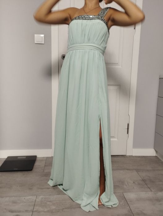 Официална рокля за повод