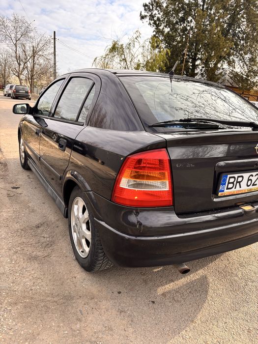 Vand opel astra g 1,6 8 valve anul 2001