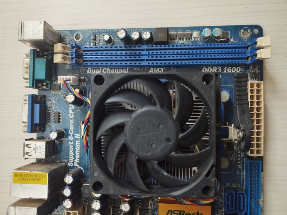 Оборудване дъно ASRock N68-S3 UCC