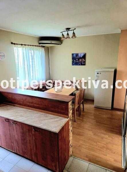 Продава се Тристаен апартамент в Пловдив, Център - 92 кв.м за 1490 €/кв.м - Снимка #2