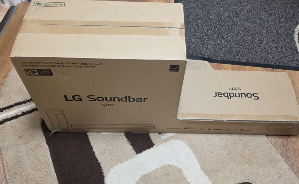 Vand  soundbar LG nou