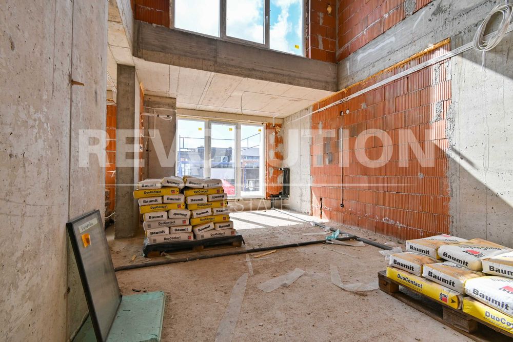 Продава се Тристаен апартамент в София, Малинова долина - 173 кв.м за 1500 €/кв.м - Снимка #3