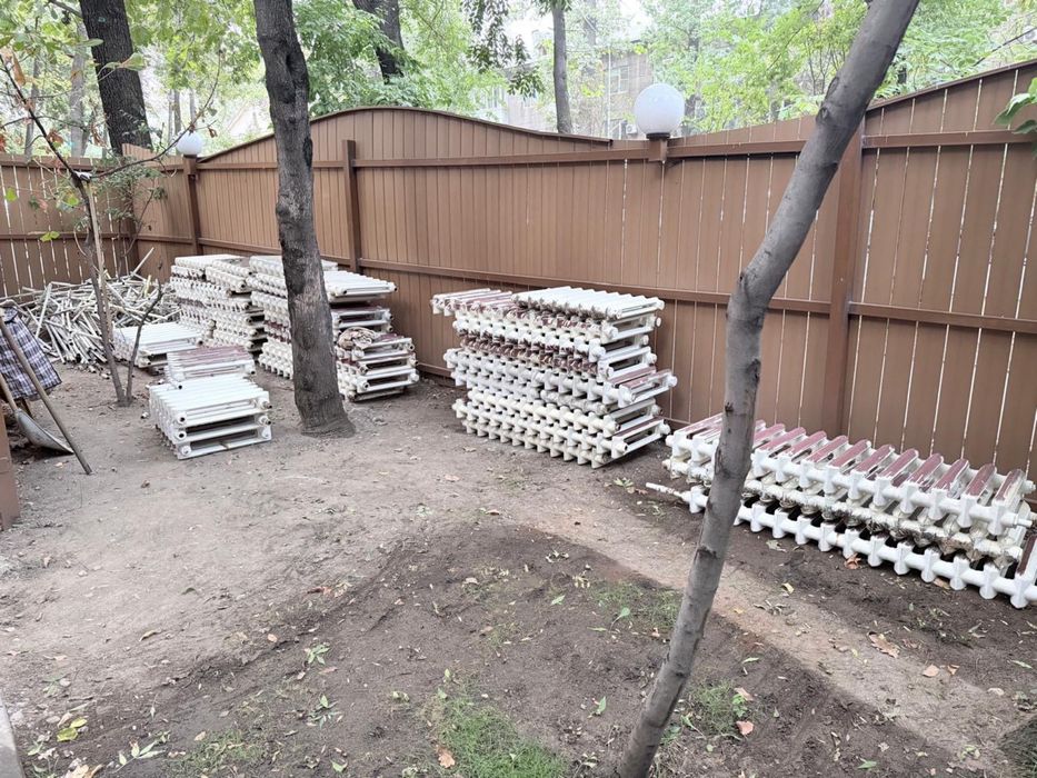 Продам чугунные батареи