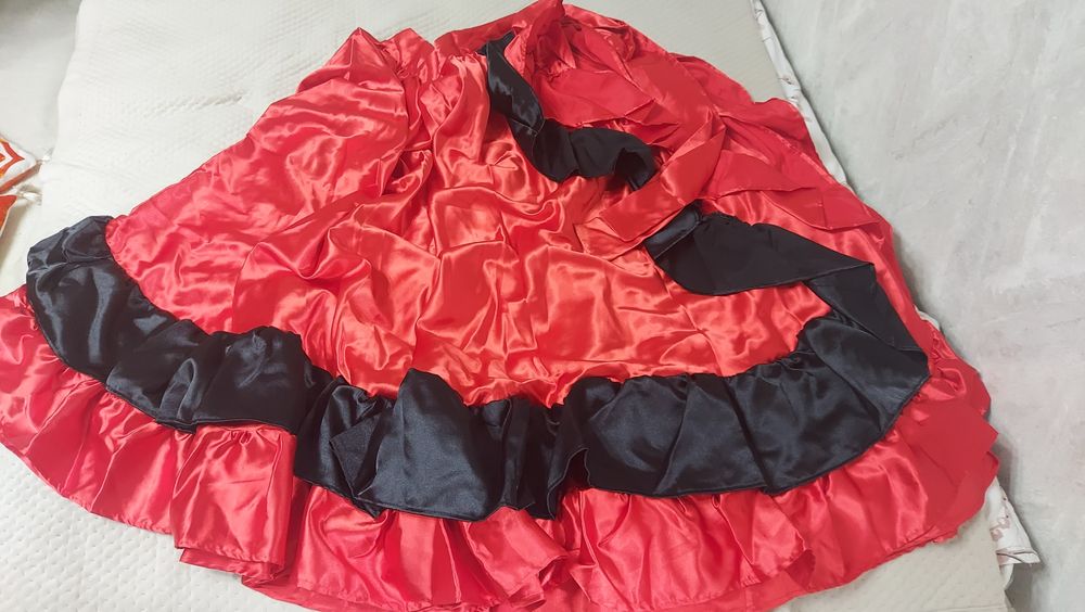 Юбка испанский  .