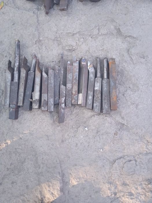 Продам металлорежущие инструменты