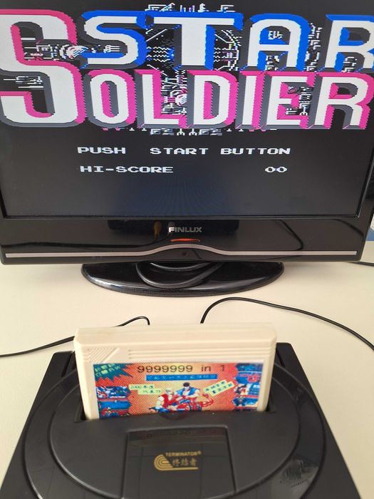 Caseta discheta clasica cu joc pentru consola TV