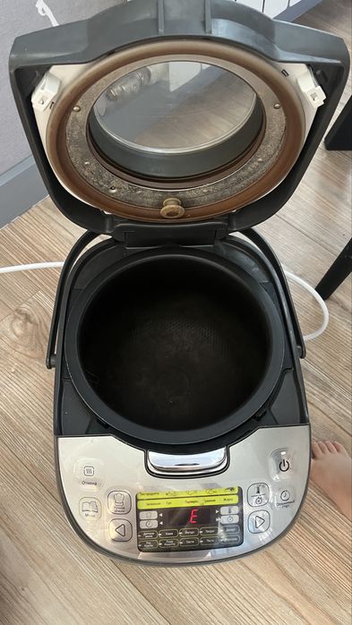 Мультиварка Тефаль Tefal
