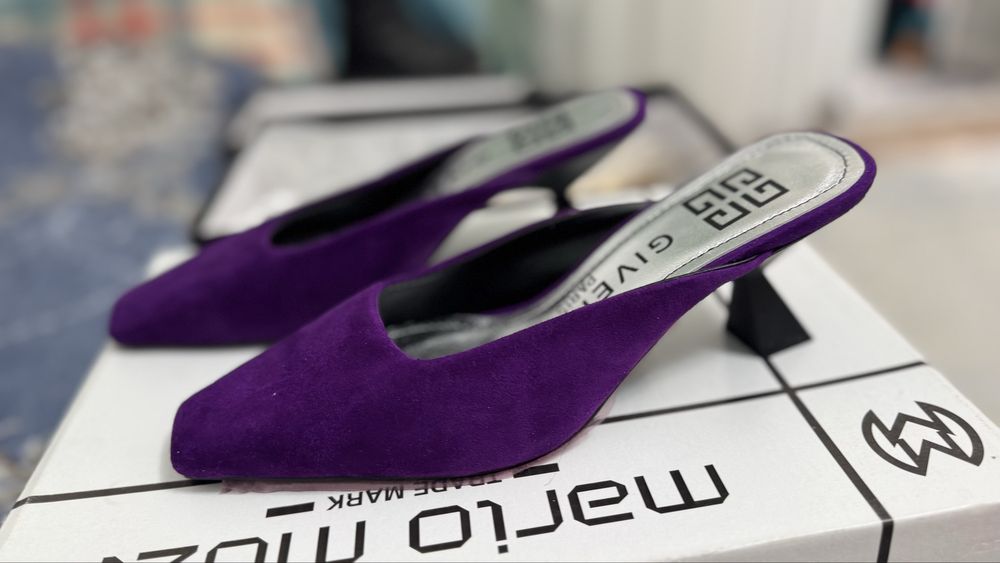 Продам Обувь женская размер 36