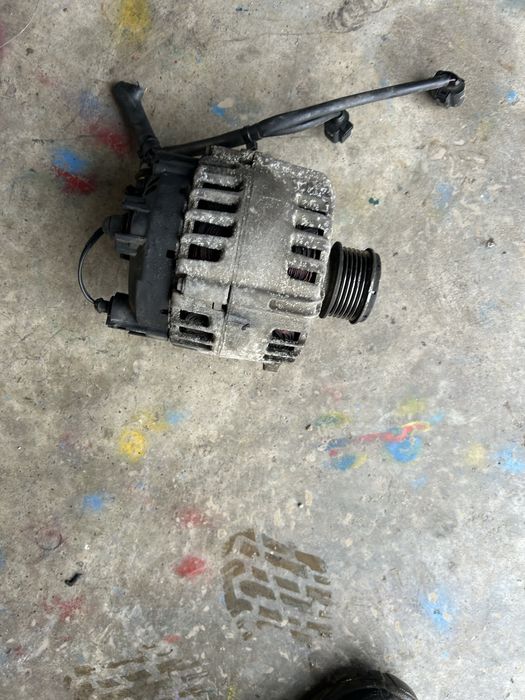 Vand alternator Skoda Octavia 2 facelift 1.6 diesel 2010-2014