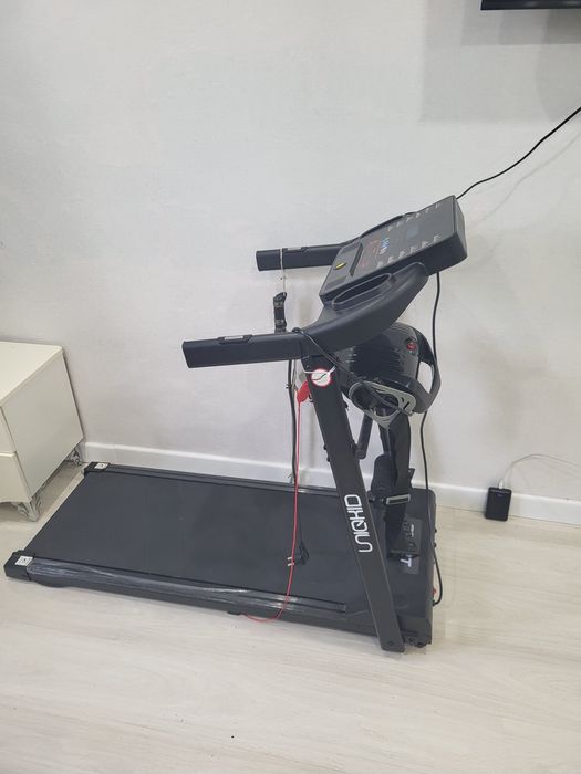 Продам беговую дорожку