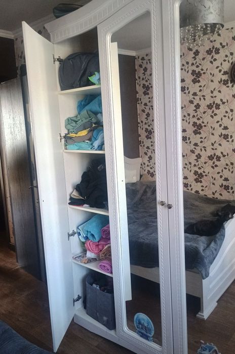 Шкаф для одежды спальню комнату