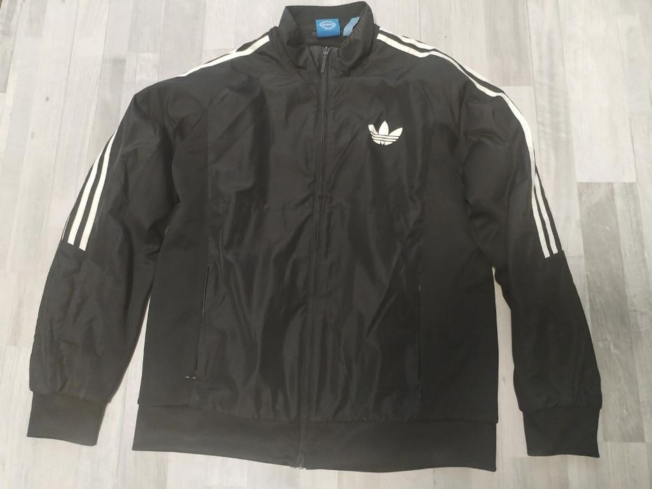 Горнище адидас//